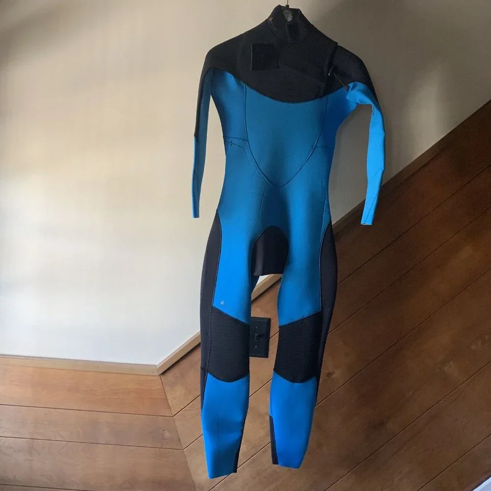 Agent 18 Surfing Wetsuit Size XS Men's 3/2 mm Blue Full‎ Suit Agent Eighteen
